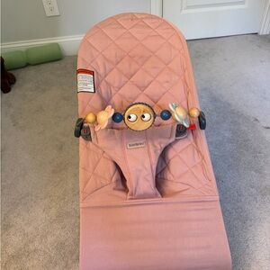 Babybjörn Baby Bouncer with Toy Bar - Pink